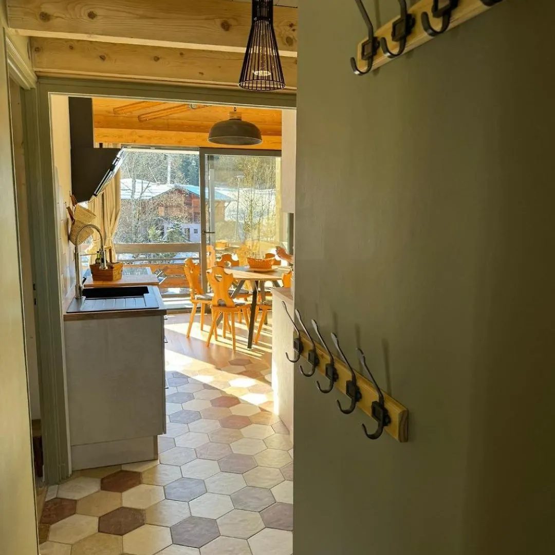 Appartement Le Stelo Les Gets 6 Personnes Aux Pieds Des Pistes 2 Chambres